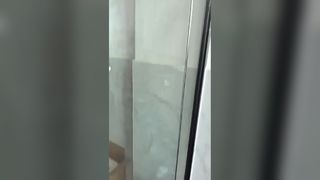 304 স্টেইনলেস স্টীল কাচের দরজা কবজা 180 ডিগ্রী বাথরুম ক্লিপ শাওয়ার রুম কবজা ফিক্সিং ক্লিপ কারখানা
